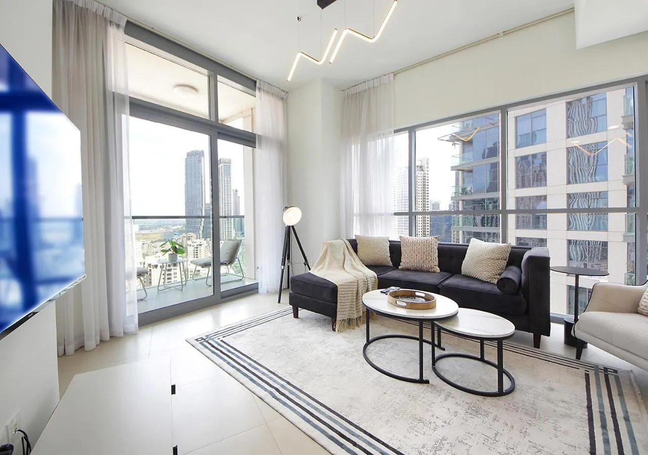 Stylish 2Br In Bellevue Pool, Gym & Burj Views Apartment Dubai 0*,  United Arab Emirates