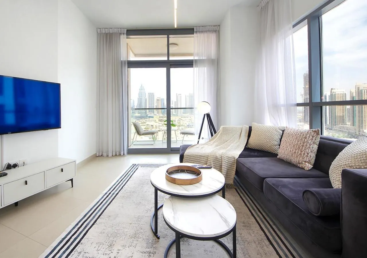 Stylish 2Br In Bellevue Pool, Gym & Burj Views Apartment Dubai 0*,  United Arab Emirates