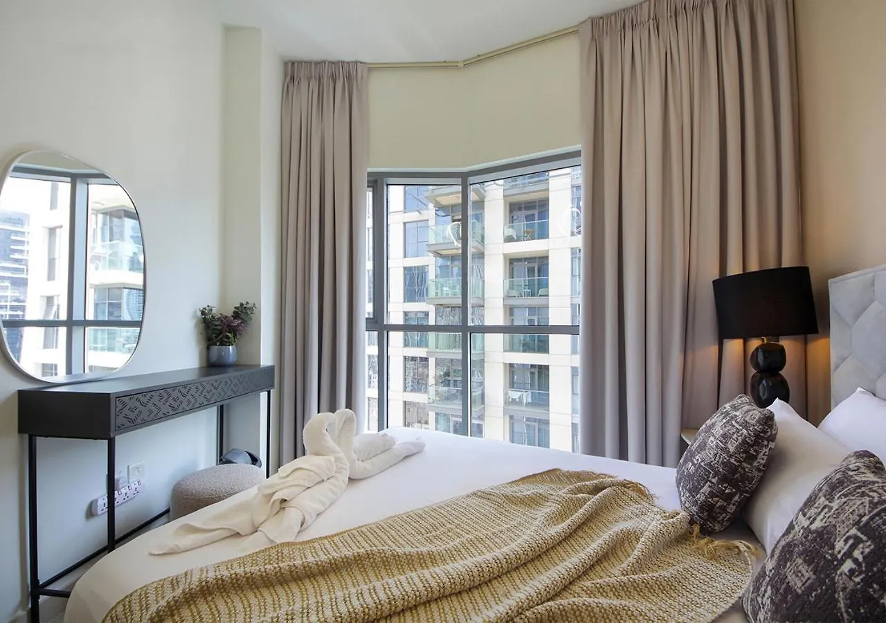 Stylish 2Br In Bellevue Pool, Gym & Burj Views Apartment Dubai United Arab Emirates