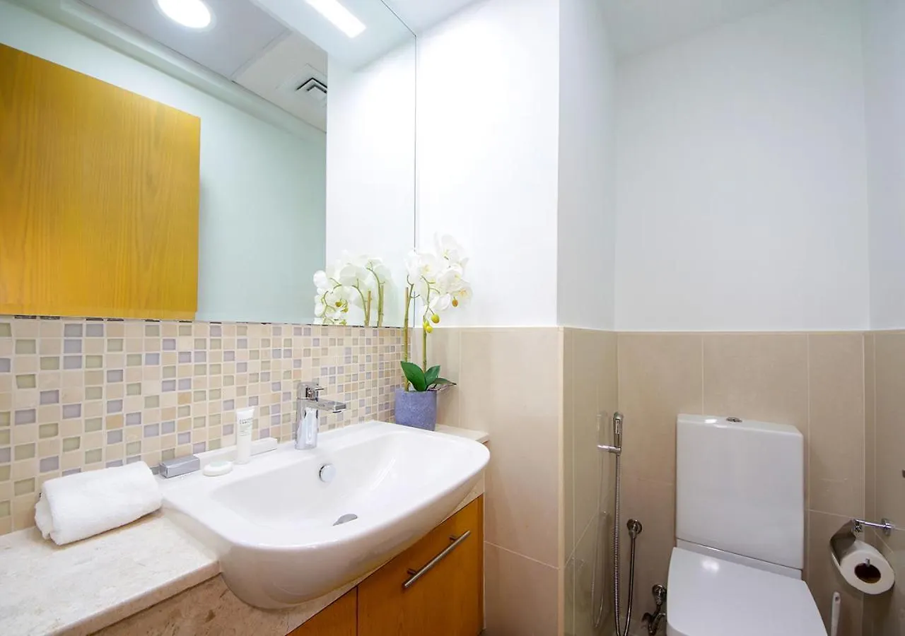 Stylish 2Br In Bellevue Pool, Gym & Burj Views Apartment Dubai