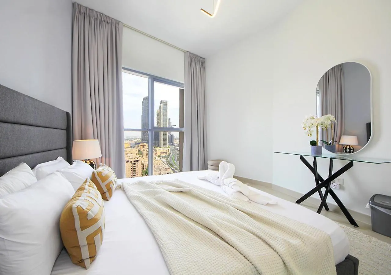 Stylish 2Br In Bellevue Pool, Gym & Burj Views Apartment Dubai